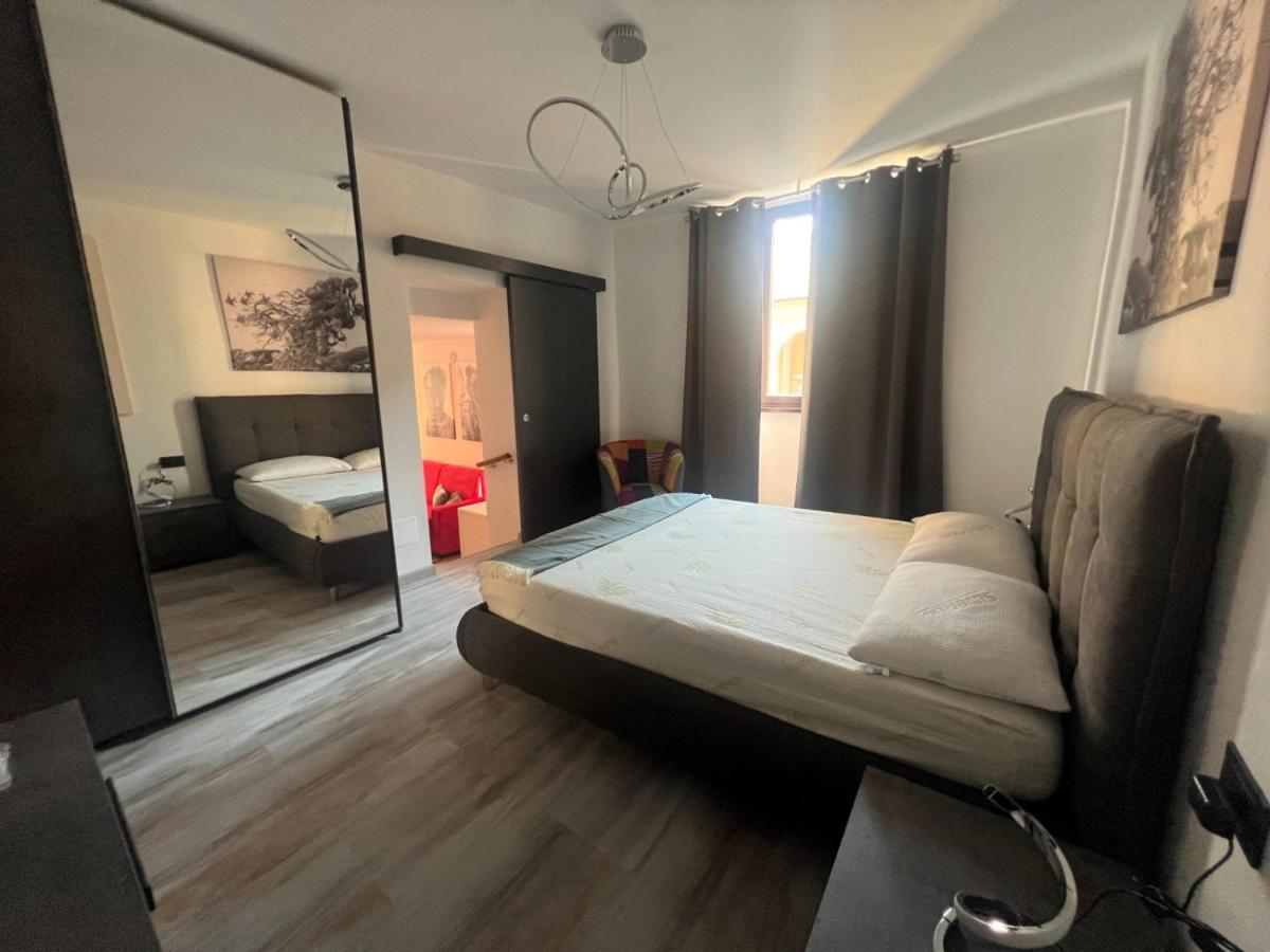 Apartment In Central Square With Lake View لينّو المظهر الخارجي الصورة