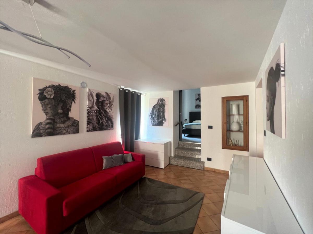 Apartment In Central Square With Lake View لينّو المظهر الخارجي الصورة