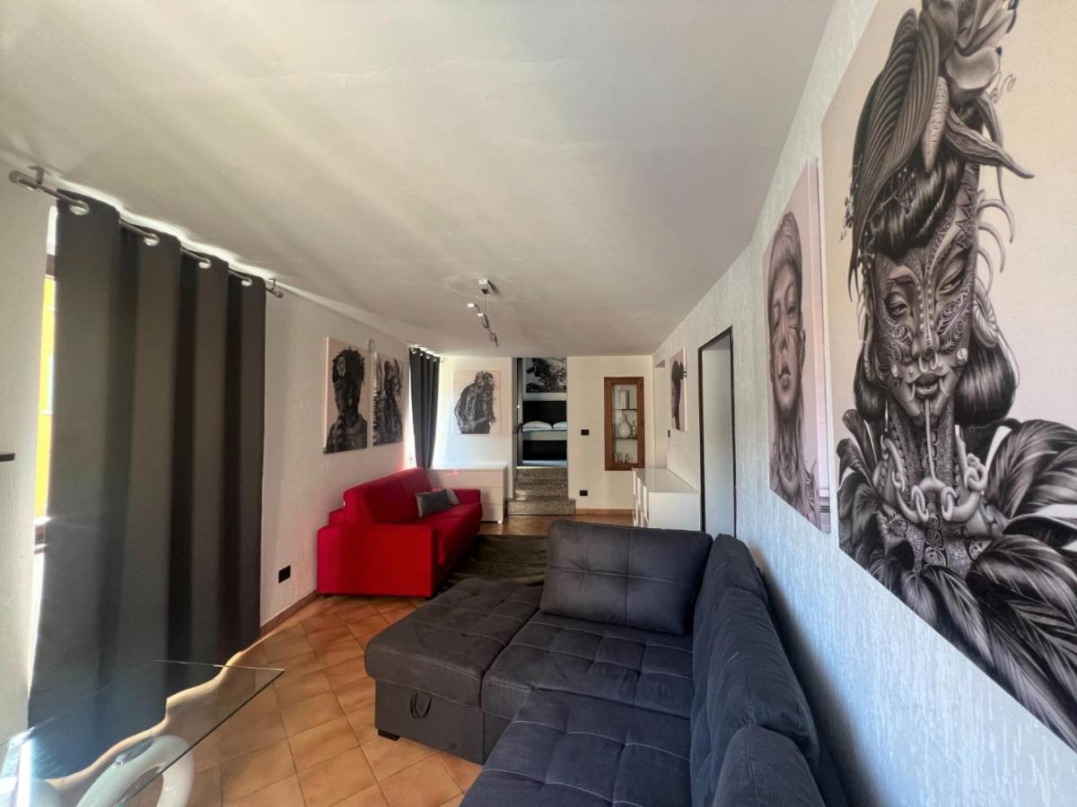 Apartment In Central Square With Lake View لينّو المظهر الخارجي الصورة